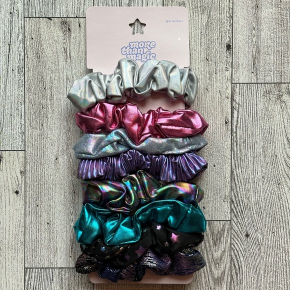 NEW! Girls' Accessories Bundle - Scrunchies & Earrings from Target - Picture 4 of 5